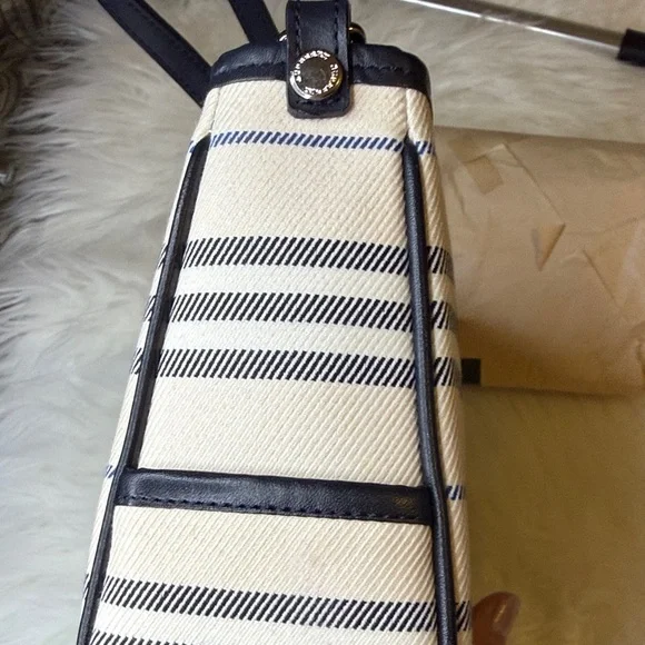 SOLD. - Picture 5 of 15